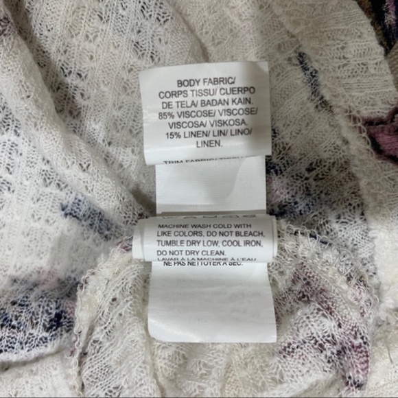 Lucky Brand Printed Crochet Top ( Plus Size) - Picture 3 of 4